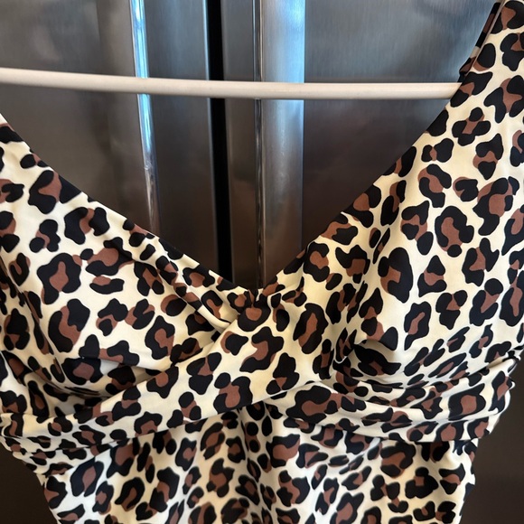 Kona Sol Leopard Print Swimsuit - Picture 2 of 9